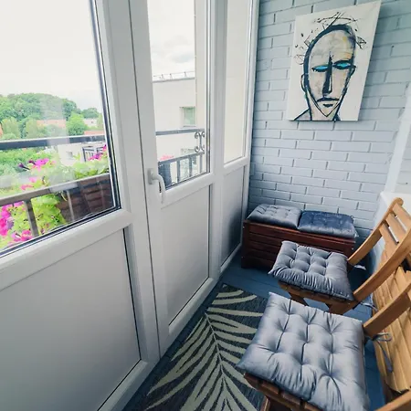 Apartment Top-floor Retreat Near Old Town Wilna