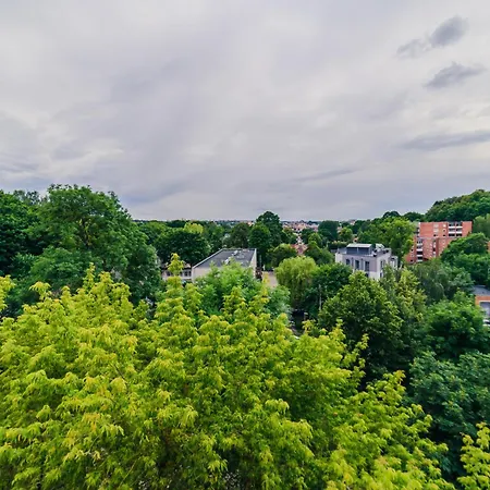 Apartment Top-floor Retreat Near Old Town Vilnius